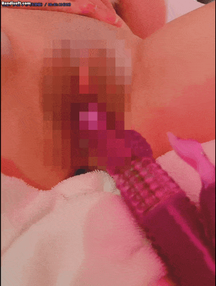 【独家破解资源】重磅 2504 秀人网 软情 新人巨乳甜妹 露三点 打奶蹂躏 紫薇